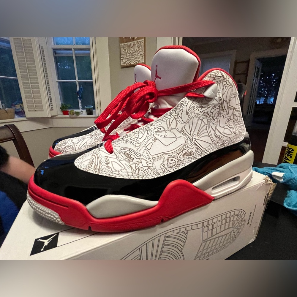 Jordan Dub Zero size 6Y